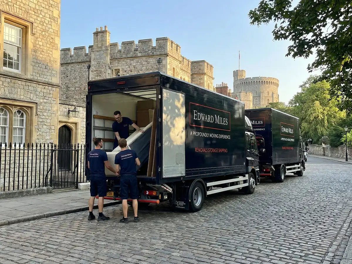 Professional removals Windsor services from Edward Miles Removals, delivering elegant home moves with careful planning, discretion, and expert handling.