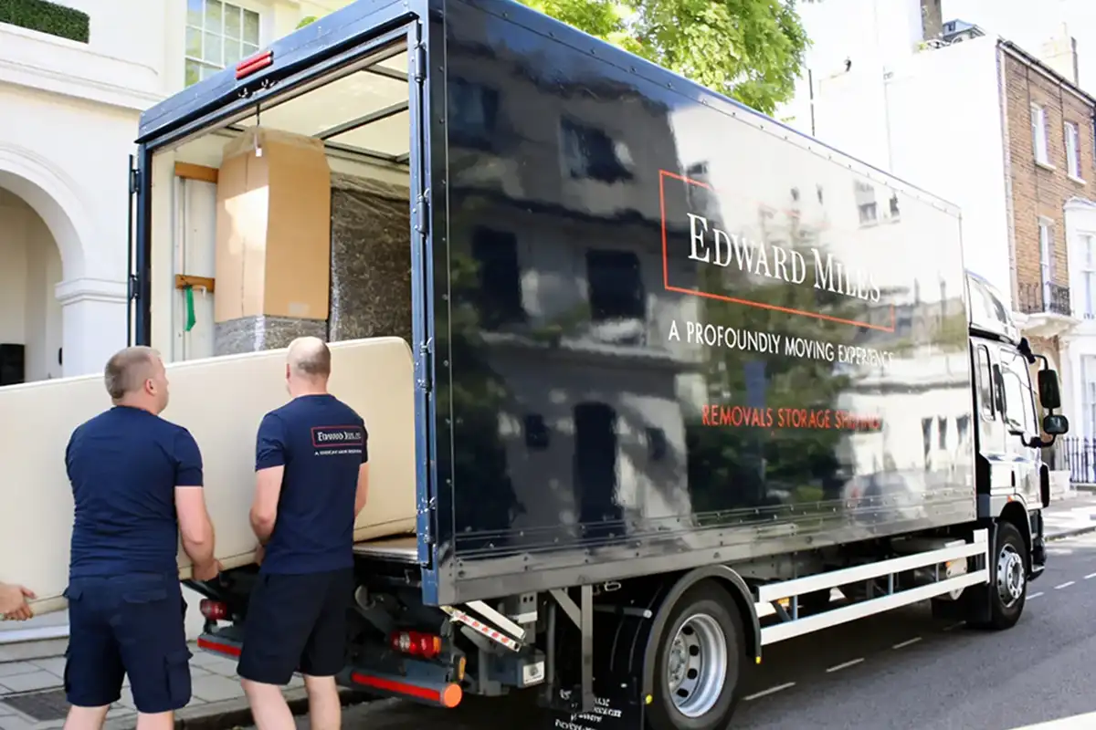 Questions to Ask Before Hiring a Removal Company in Slough