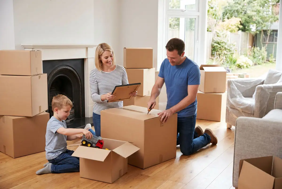 Secure Storage Facilities in Fulham: Flexible Containerised Storage Solutions